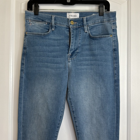 EXCELLENT USED CONDITION FRAME LE HIGH SKINNY JEANS - Picture 2 of 8